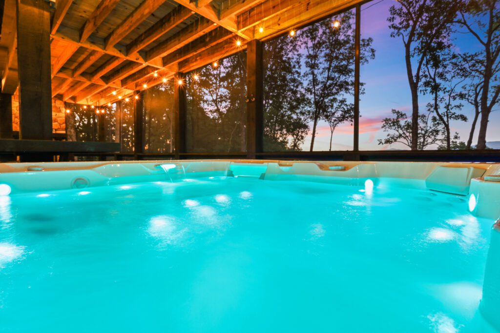 cabin in blue ridge with hot tub